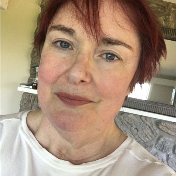 Say hello here  ⬇️. I’d 🥰 to hear from you! - Picture 2 of 8